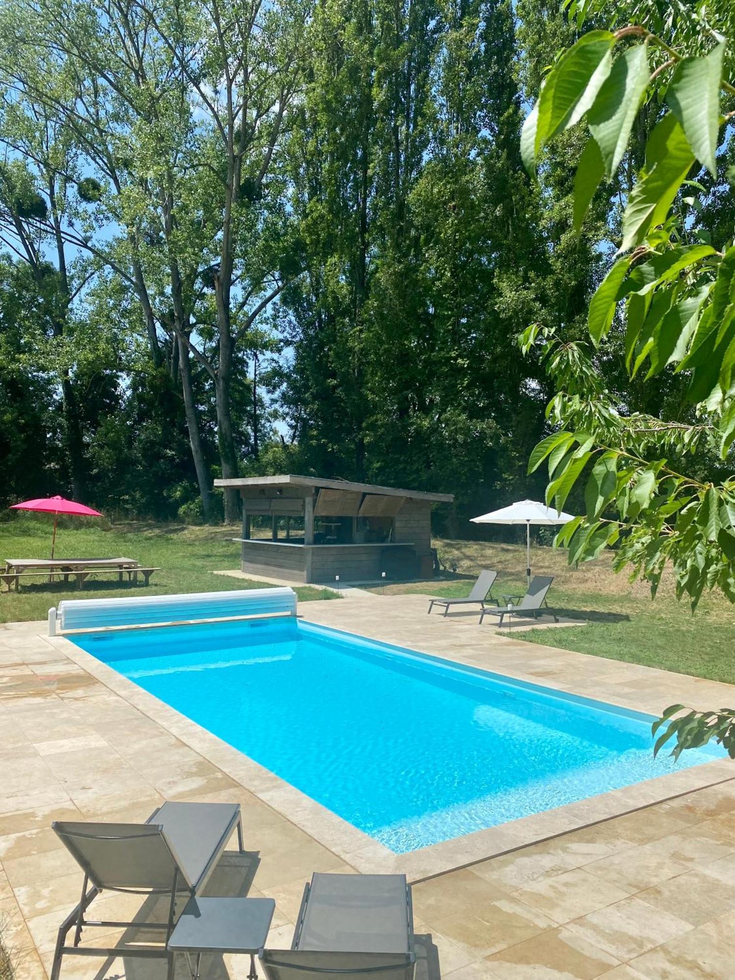 Le Domaine De Moroges Bed & Breakfast エクステリア 写真