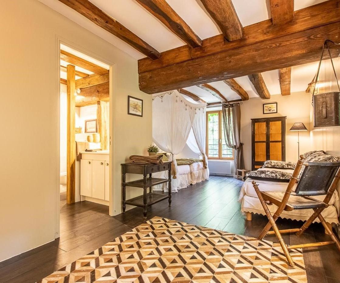 Le Domaine De Moroges Bed & Breakfast エクステリア 写真